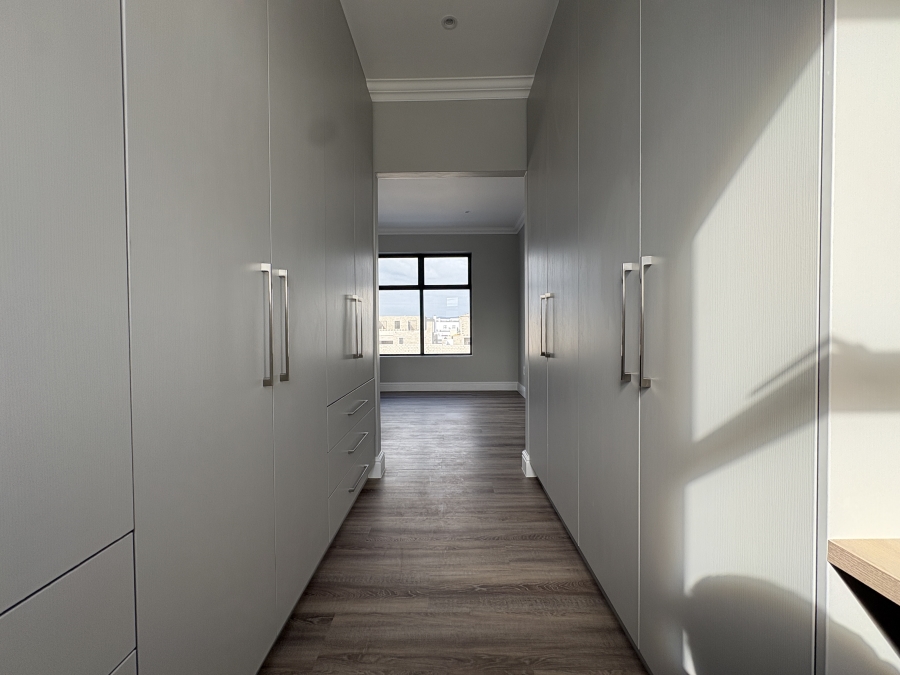 4 Bedroom Property for Sale in Sandown Western Cape